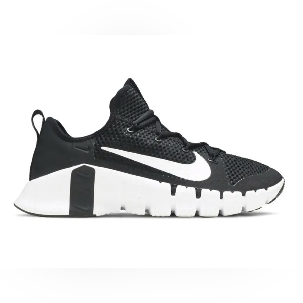 Nike Kids Black and White Sneakers